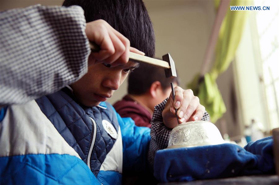 #CHINA-GUIZHOU-MIAO PEOPLE-SILVER JEWELRY (CN)