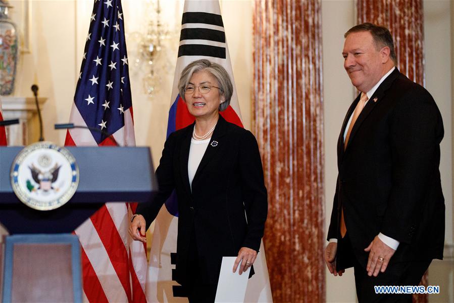 U.S.-WASHINGTON-SOUTH KOREAN FM-PRESS CONFERENCE