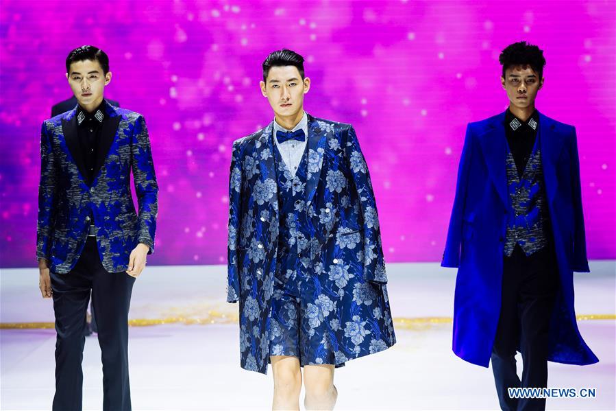 CHINA-BEIJING-FASHION WEEK (CN)