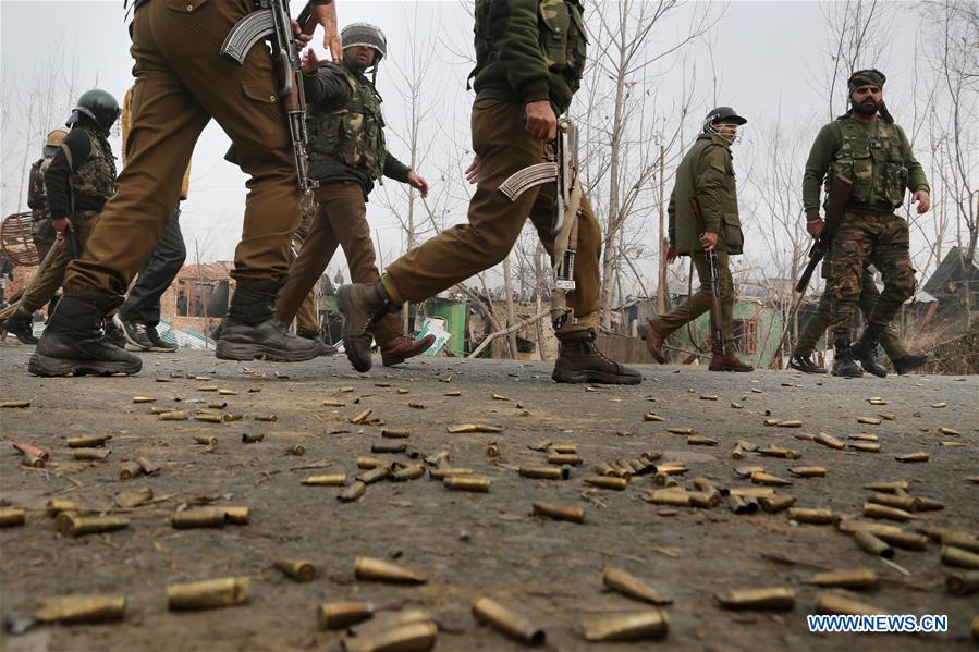 KASHMIR-SRINAGAR-GUNFIGHT