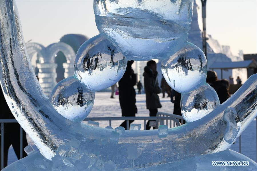 CHINA-HARBIN-ICE SCULPTURE (CN)