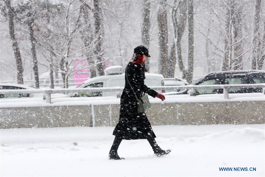 ROMANIA-BUCHAREST-SNOW