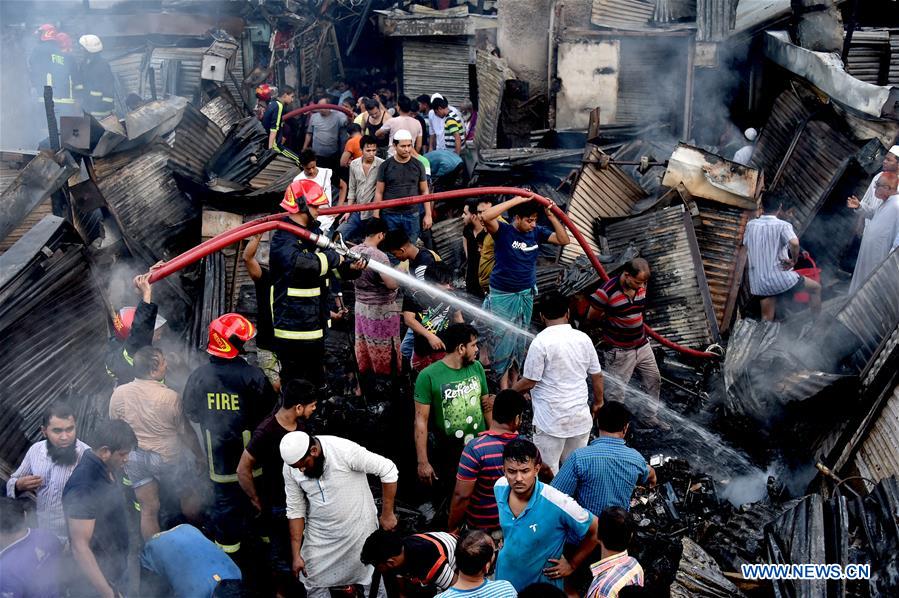 BANGLADESH-DHAKA-KITCHEN MARKET-FIRE