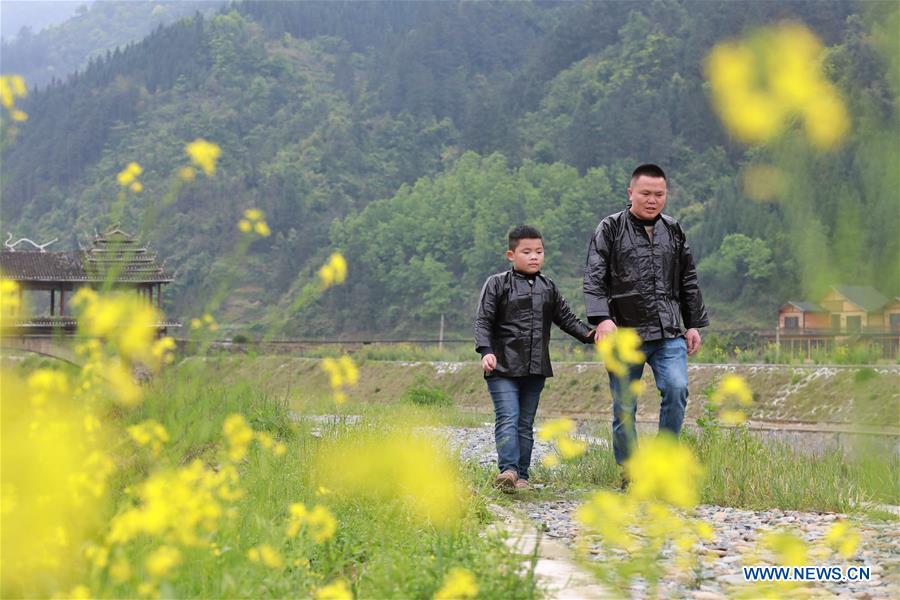 (SP)CHINA-GUIZHOU-LIPING-SIZHAI VILLAGE-TRADITIONAL WRESTLING (CN)