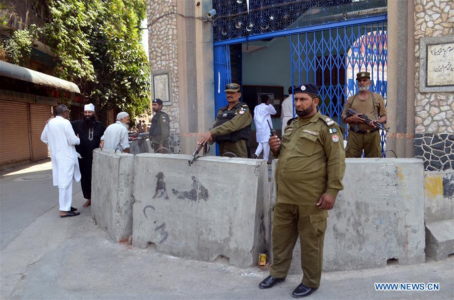 PAKISTAN-LAHORE-EID AL-FITR-SECURITY