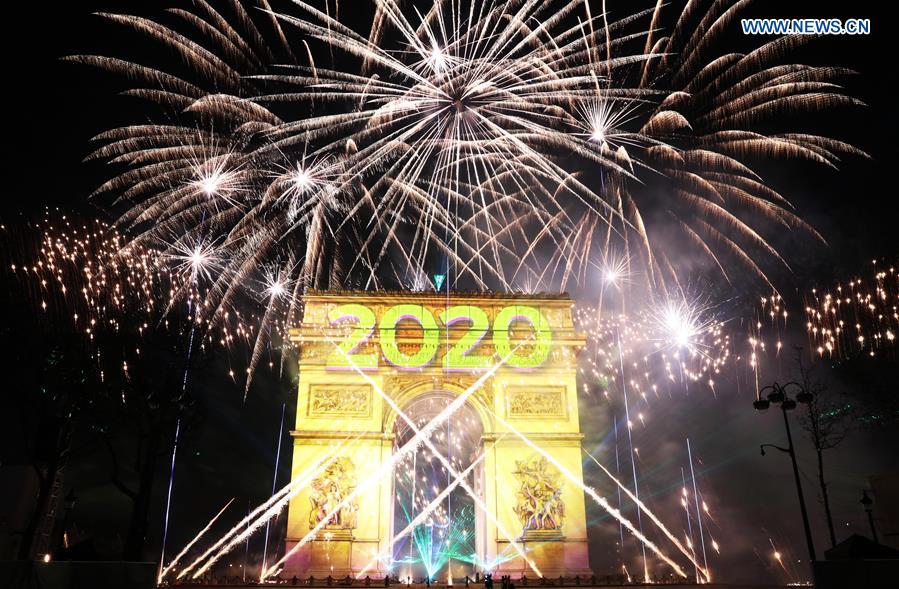 FRANCE-PARIS-ARC DE TRIOMPHE-FIREWORKS