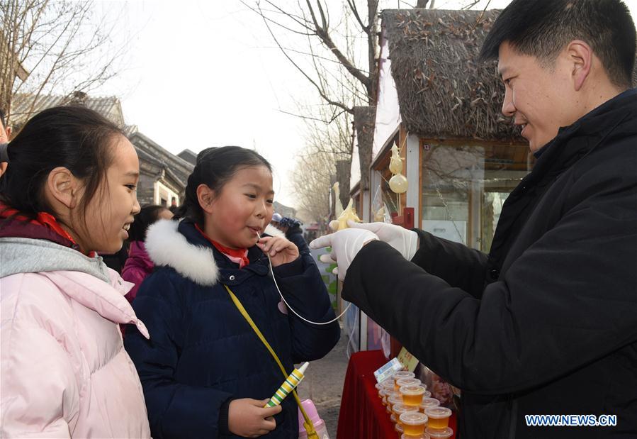 CHINA-SHANDONG-JINAN-SPRING FESTIVAL-MARKET (CN)