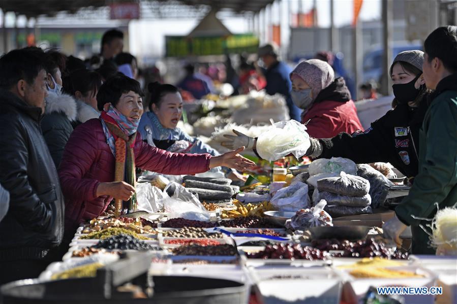 CHINA-NINGXIA-YINCHUAN-SPRING FESTIVAL MARKET (CN)