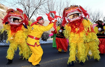 Activities held to celebrate Lantern Festival in Altay, NW China's Xinjiang