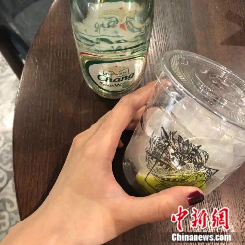 奶茶的种类已经不再限制于“奶 茶”。来源：受访者供图。