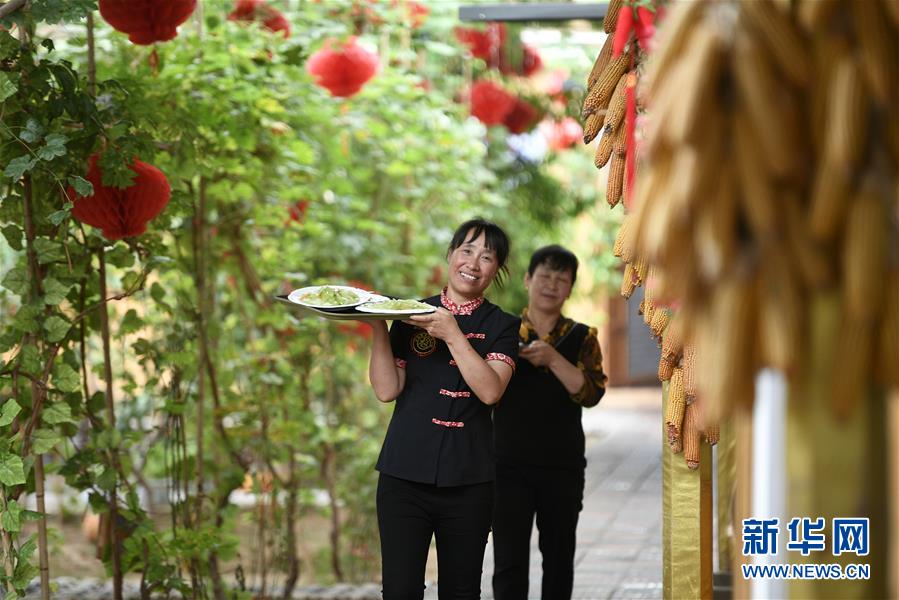 （新华全媒头条·两会特别报道·图文互动）（8）中国发展的明天一定更美好——从全国两会看奋进中国的发展信心